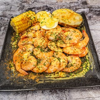 Large Shrimp Combo Tray